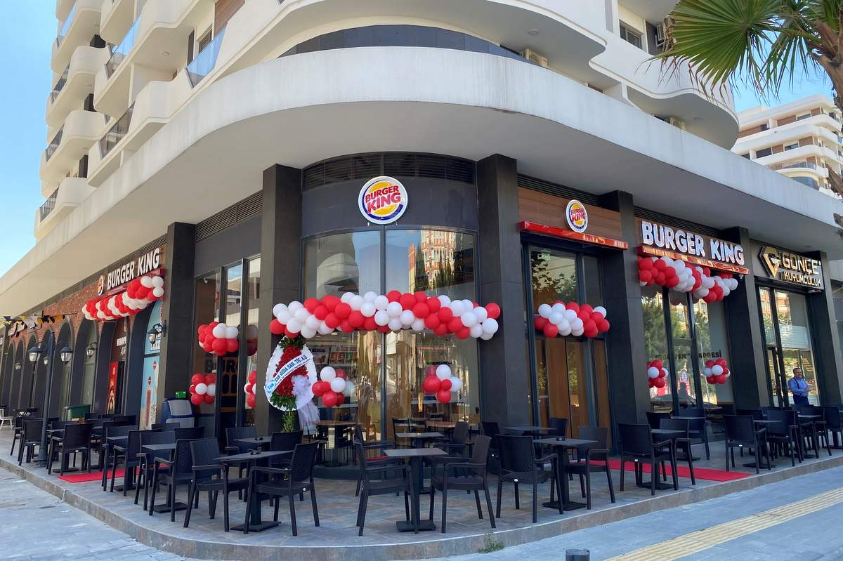 Burger King® Beylikdüzü Demir Country’de! 